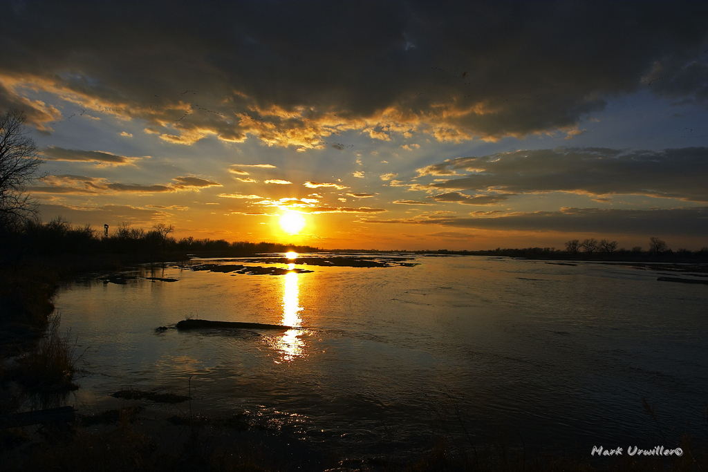 image of sunset over the Platte River